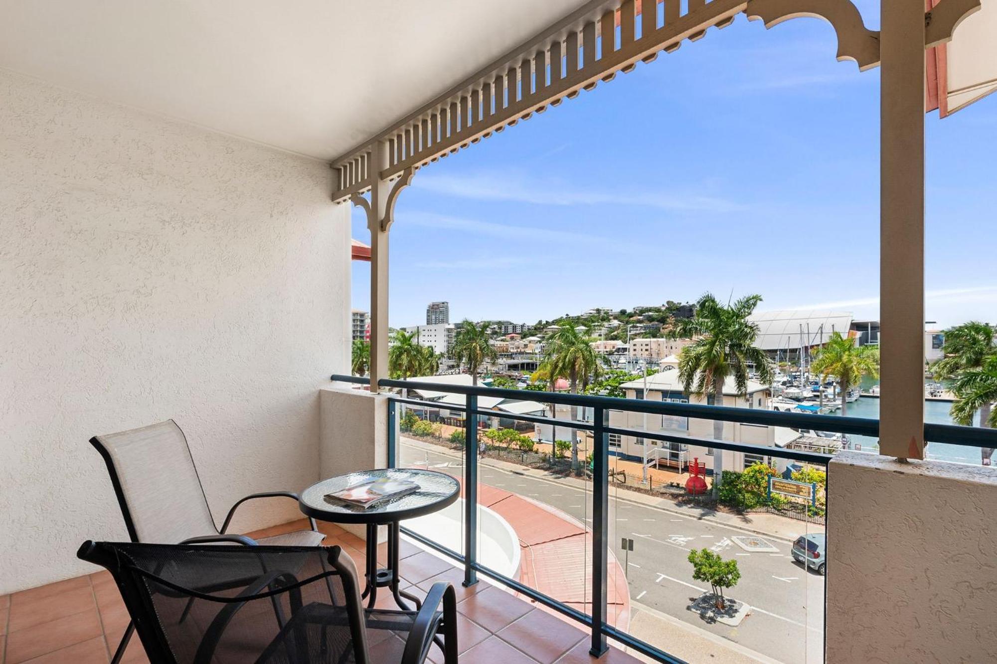 Hotel Park Regis Anchorage Townsville Exterior foto